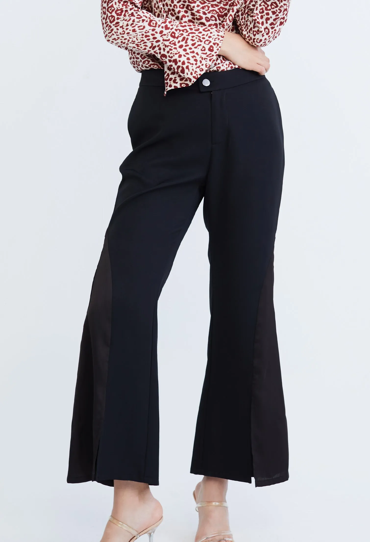 Bell Tulip Bottom Contrast Split Pants