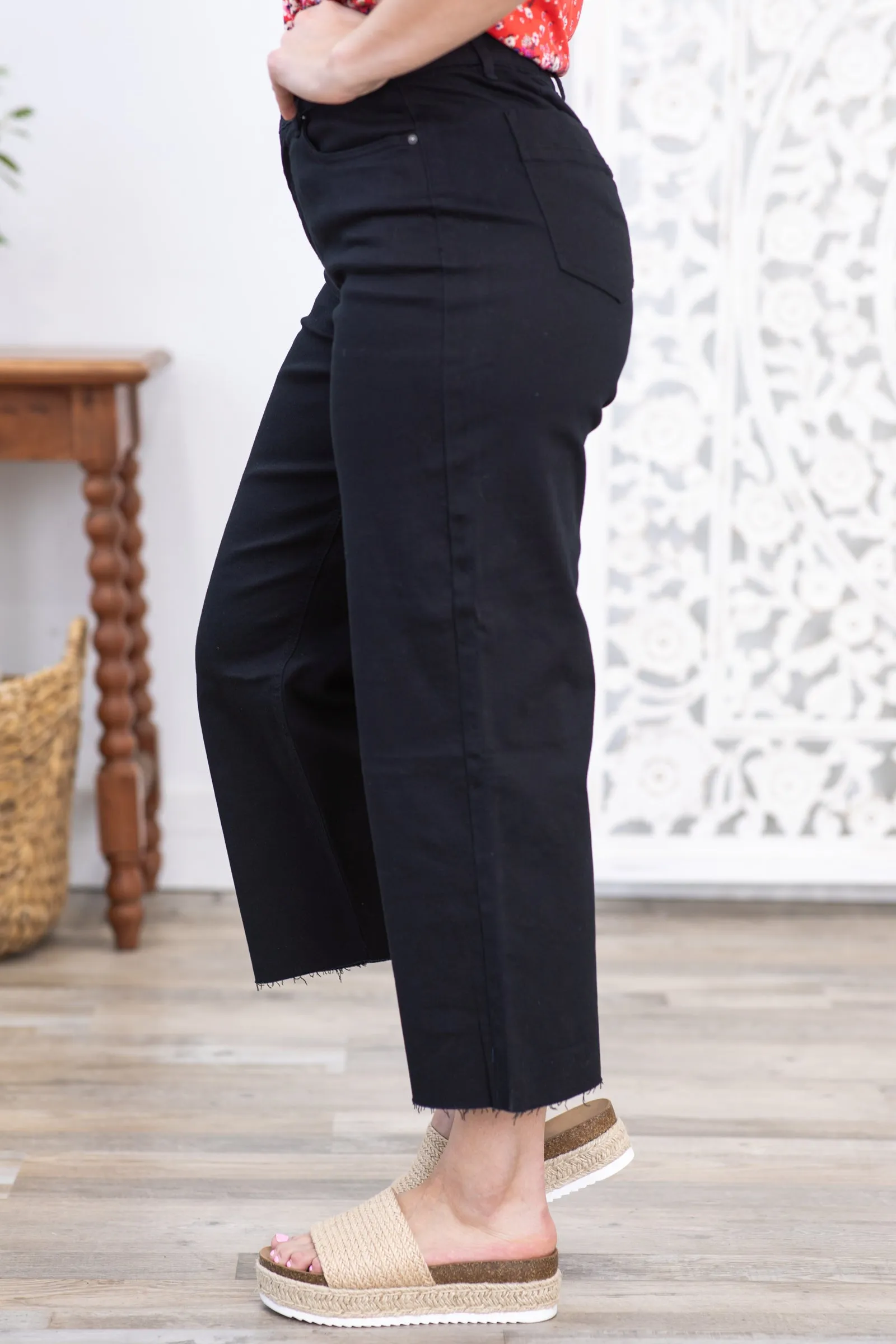 Black Cropped Wide Leg Stretch Pants