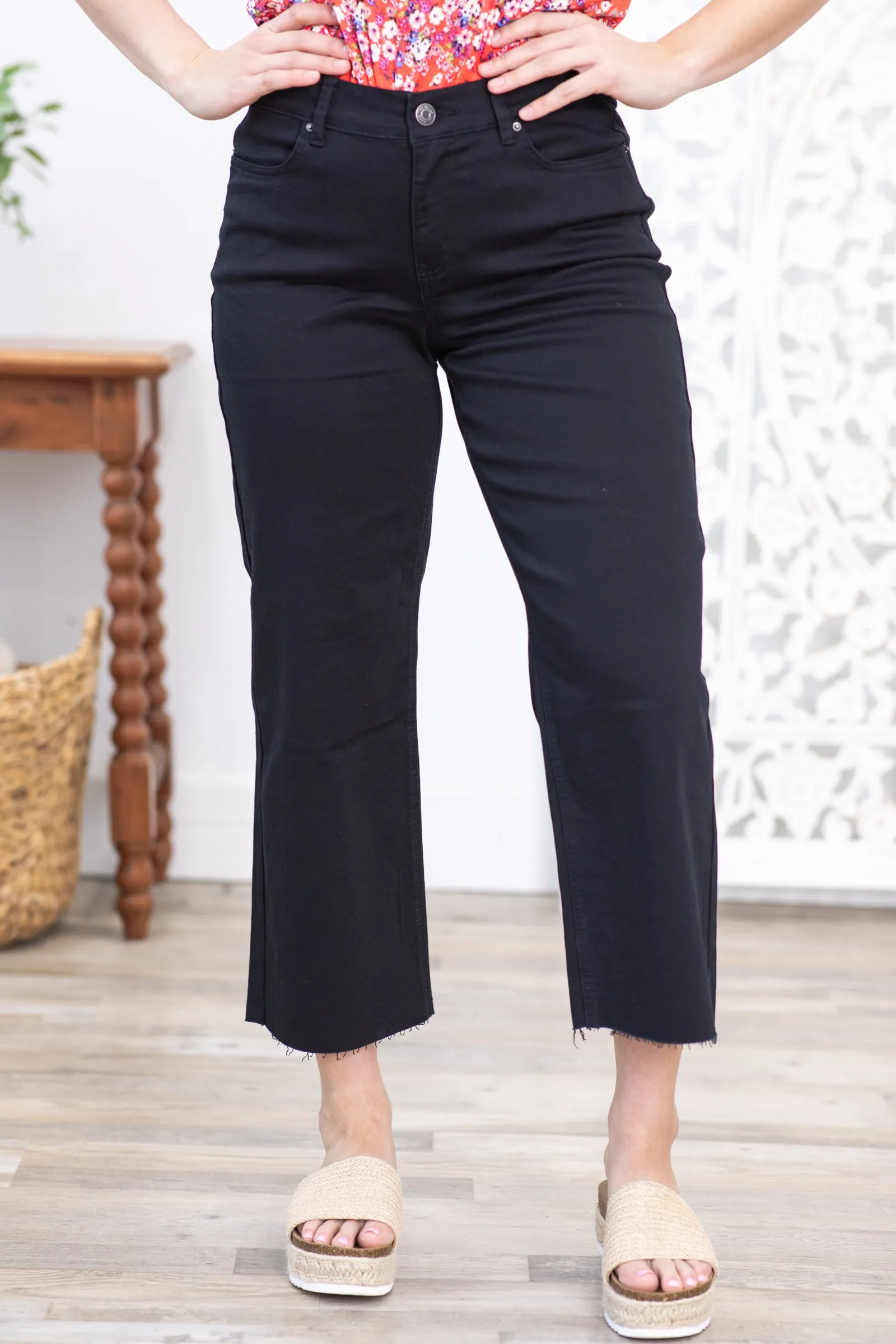 Black Cropped Wide Leg Stretch Pants