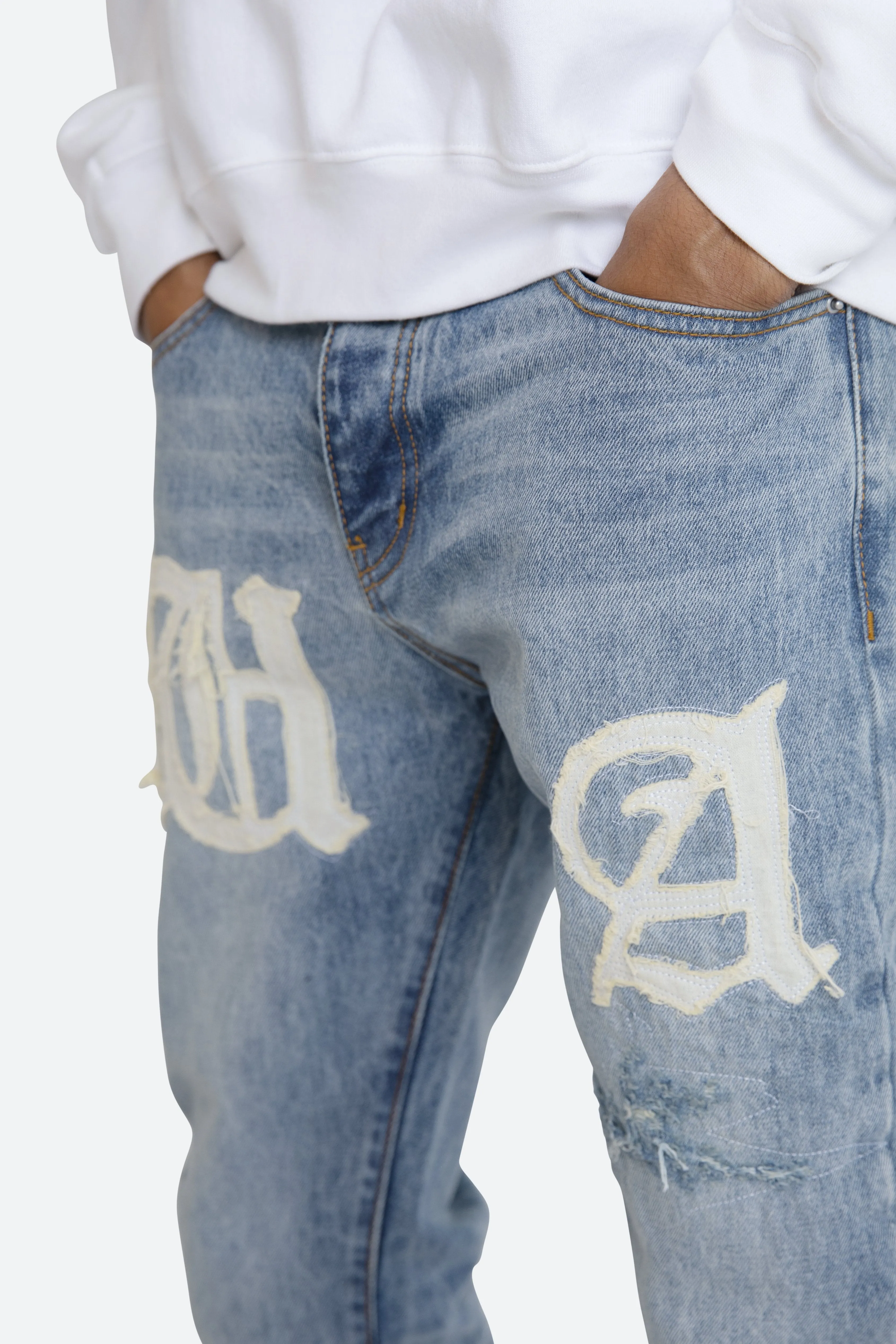 D198 War Straight Denim - Blue/White