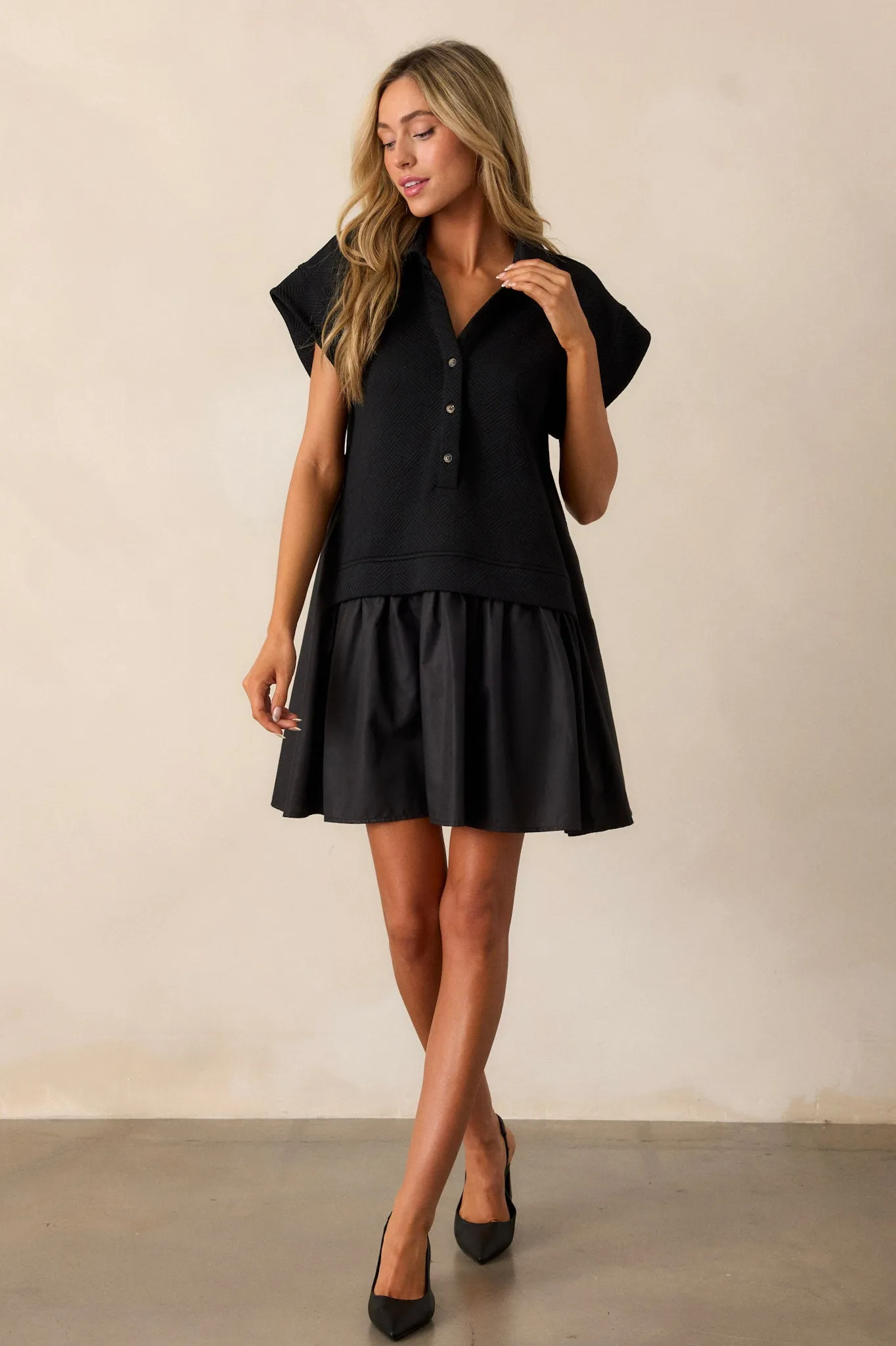 Delightful Drape Black Short Sleeve Quilted Dress