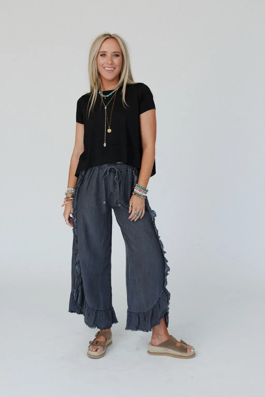 Drift Wave Ruffle Wide Leg Pants - Black