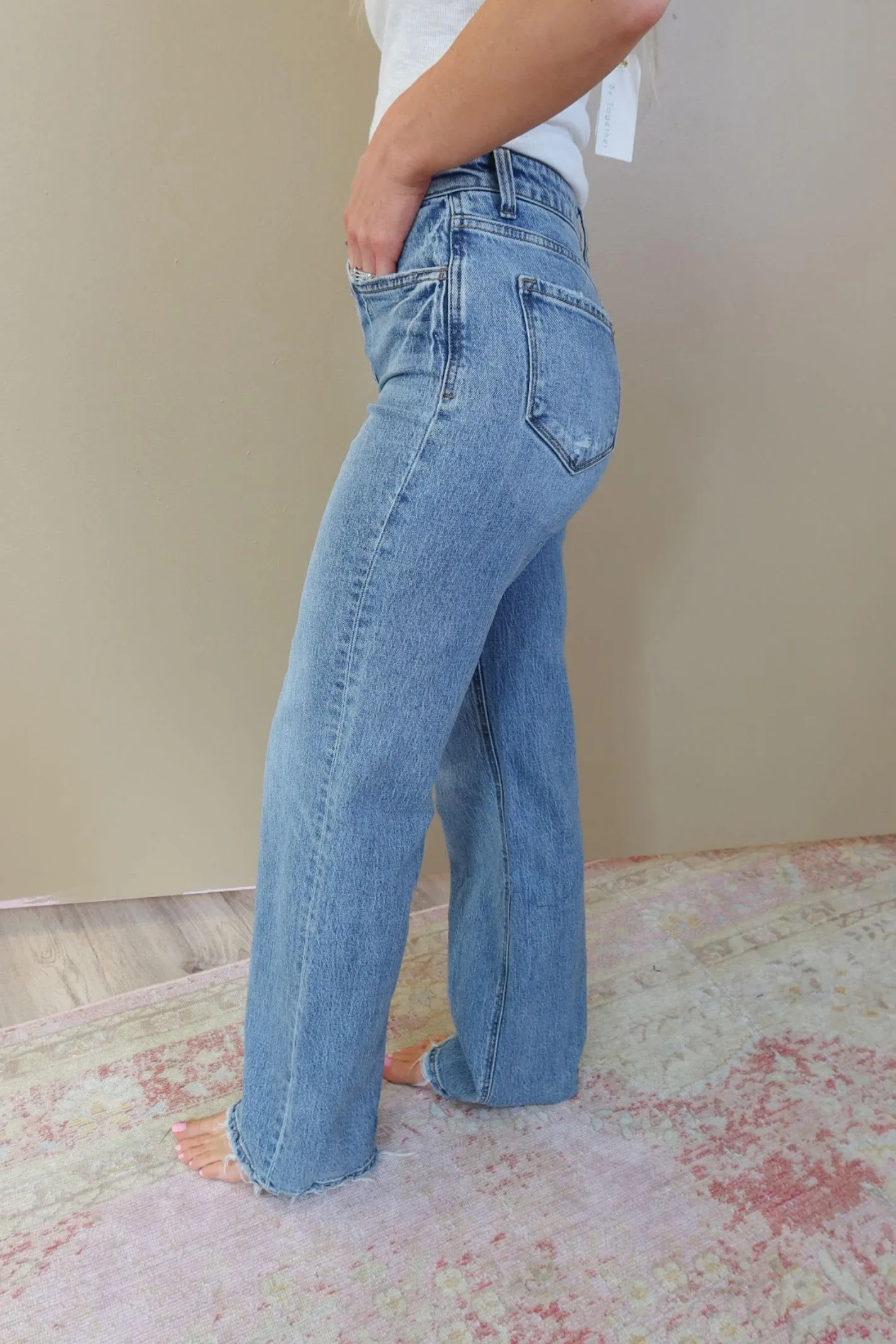 Vervet Clare 90's High Rise Wide Leg Jean