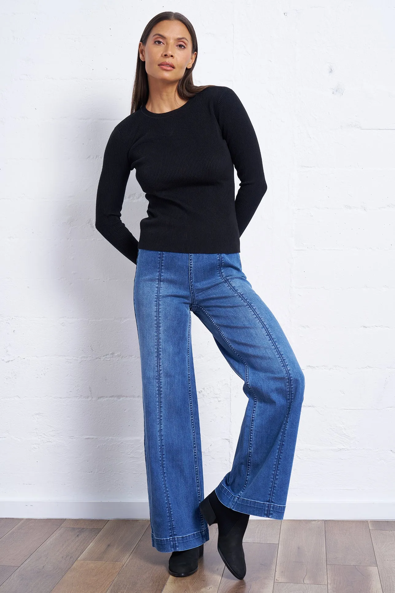 Wide Leg Stretch Jean